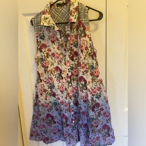 Casual top for ladies, sleeveless